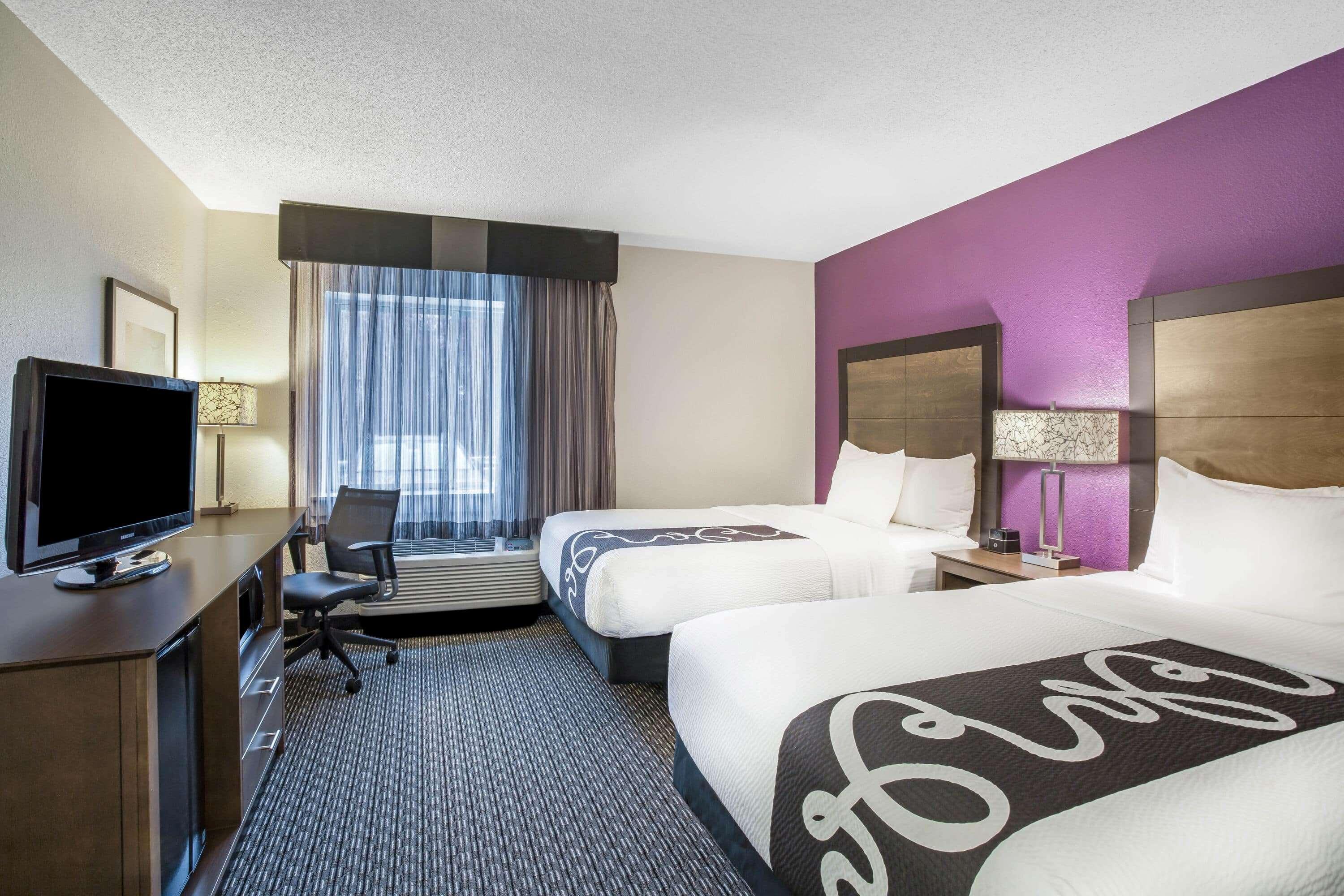 Hotel La Quinta By Wyndham Hartford Bradley Airport Windsor Locks Exterior foto