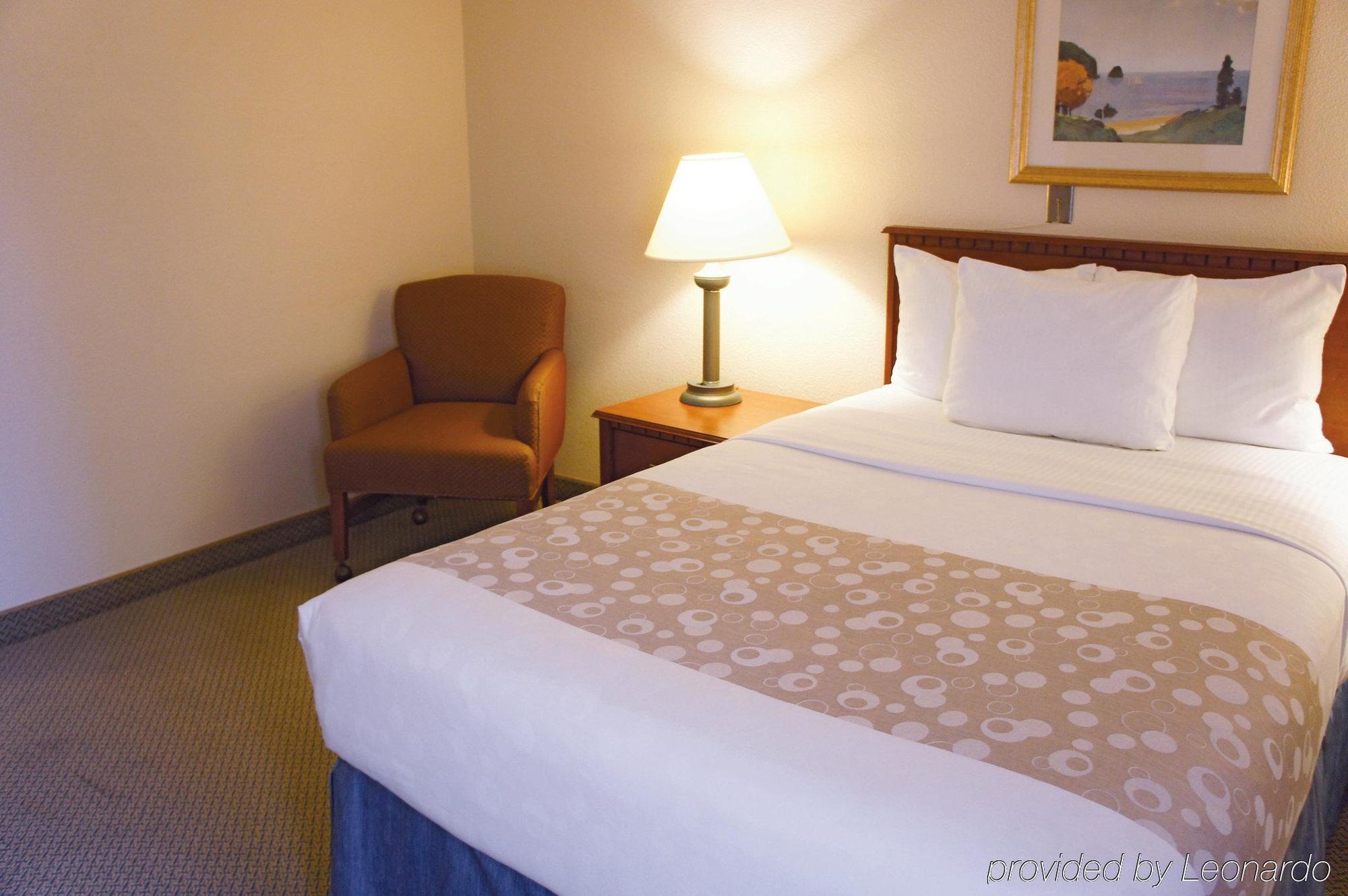 Hotel La Quinta By Wyndham Hartford Bradley Airport Windsor Locks Exterior foto