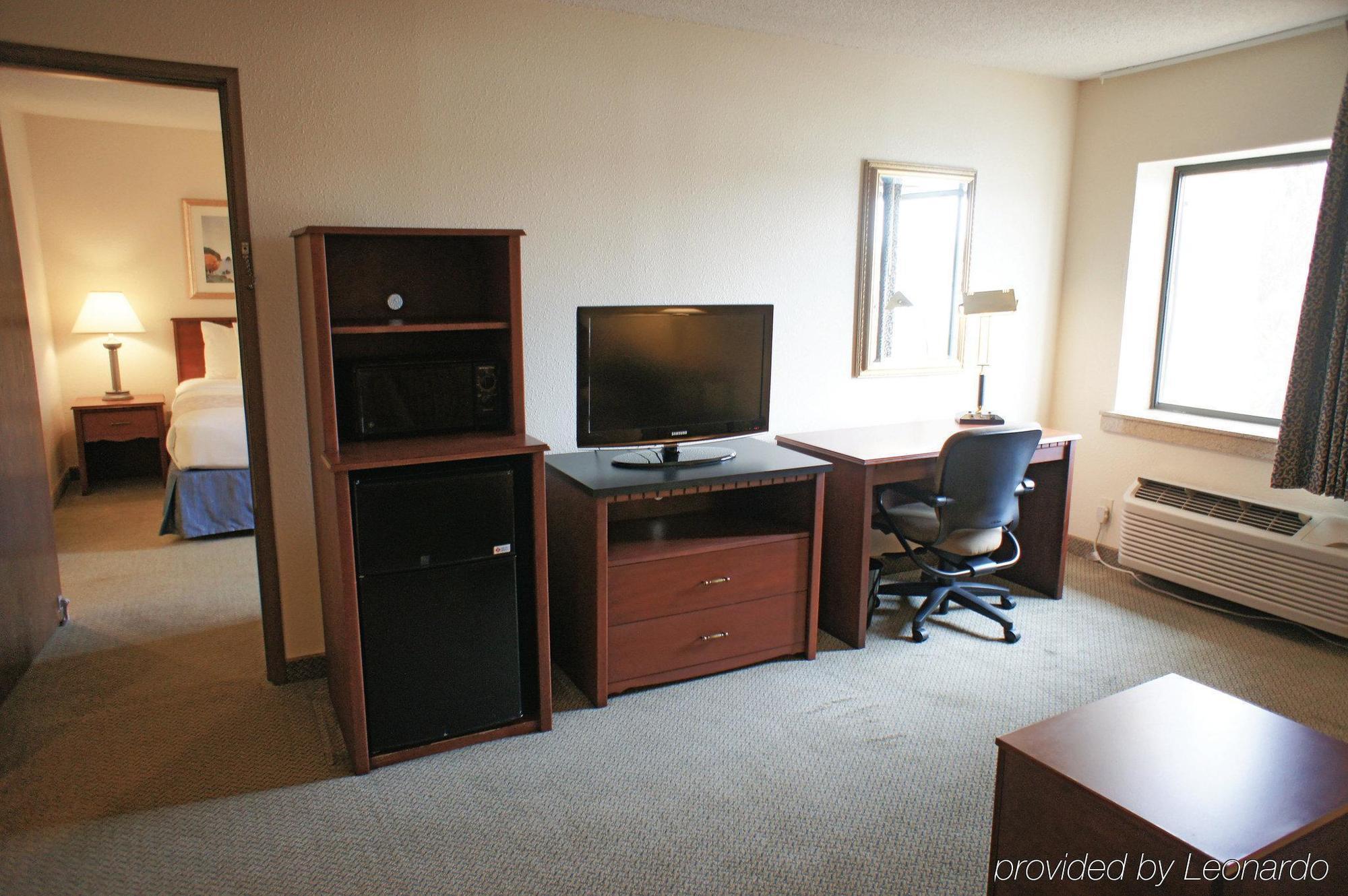 Hotel La Quinta By Wyndham Hartford Bradley Airport Windsor Locks Exterior foto