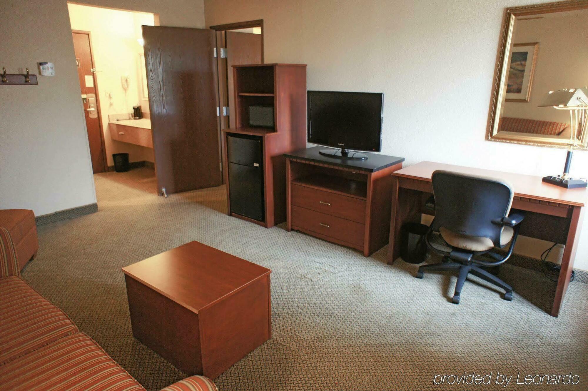 Hotel La Quinta By Wyndham Hartford Bradley Airport Windsor Locks Exterior foto